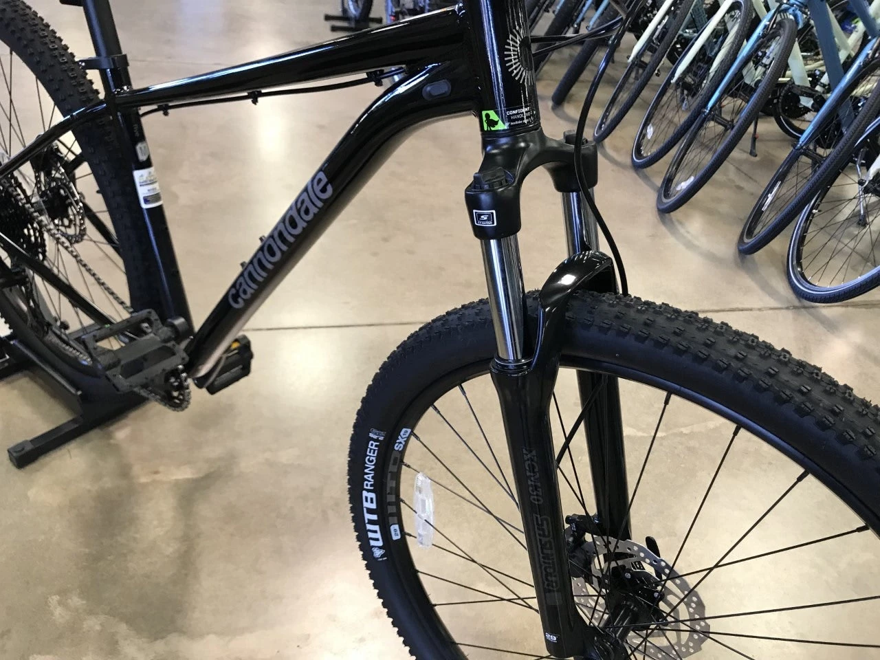 Cannondale Trail 5 - Graphite 2021 2 Cannondale Trail 5 - Graphite 2021 - Image 2