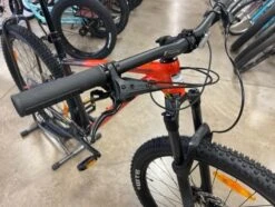 Cannondale Trail SE 3 Hardtail Mountain Bike: Shimano Deore 1x11, Dropper Post Impact Orange 20 Cannondale Trail SE 3 Hardtail Mountain Bike: Shimano Deore 1x11, Dropper Post Impact Orange -Cannondale Bike Sale T2AmPWRWShrr4VfA1VAYBF dA