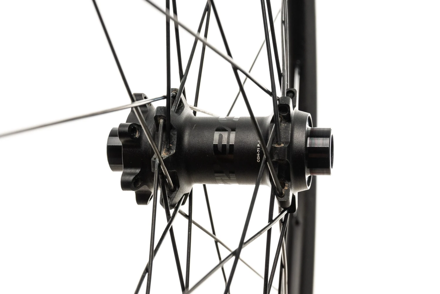 Cannondale CZero Carbon Tubeless 27.5" Front Wheel 3 Cannondale CZero Carbon Tubeless 27.5" Front Wheel - Image 3