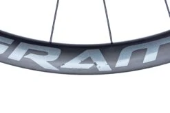 Cannondale Hollowgram TR Carbon Tubeless 700c Front Wheel 17 Cannondale Hollowgram TR Carbon Tubeless 700c Front Wheel -Cannondale Bike Sale WRD12150 RJ 09