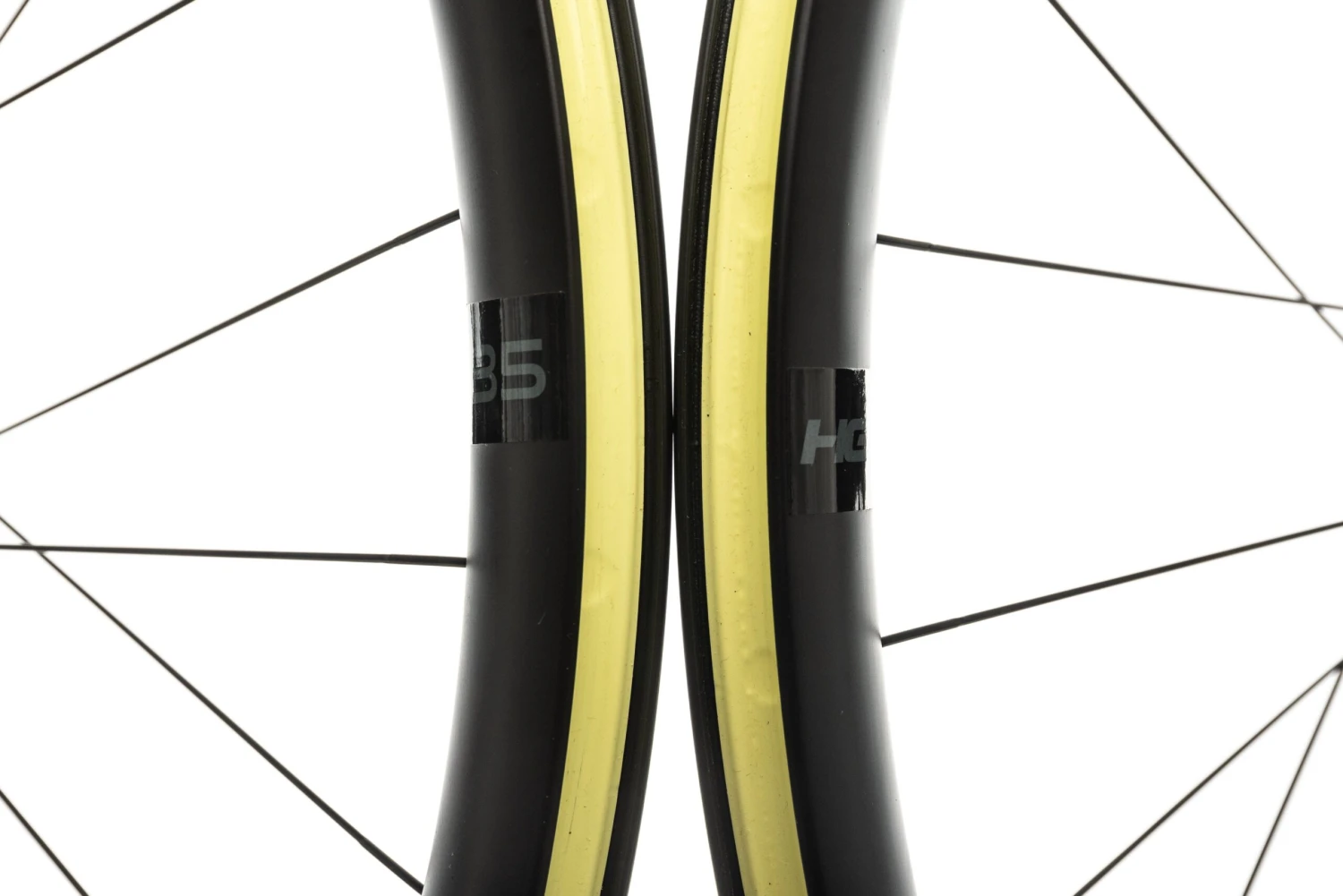 Cannondale HollowGram 35 Disc Carbon Tubeless 700c Wheelset 5 Cannondale HollowGram 35 Disc Carbon Tubeless 700c Wheelset - Image 5