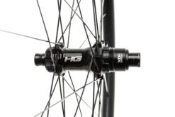 Cannondale HollowGram HG22 Carbon Tubeless 700c Wheelset 8 Cannondale HollowGram HG22 Carbon Tubeless 700c Wheelset -Cannondale Bike Sale WRD14789 PH2 03