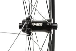 Cannondale HollowGram HG22 Carbon Tubeless 700c Wheelset 9 Cannondale HollowGram HG22 Carbon Tubeless 700c Wheelset -Cannondale Bike Sale WRD14789 PH2 04