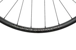 Cannondale HollowGram HG22 Carbon Tubeless 700c Wheelset 10 Cannondale HollowGram HG22 Carbon Tubeless 700c Wheelset -Cannondale Bike Sale WRD14789 PH2 05