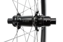Cannondale HollowGram 45 KNØT SL Carbon Tubeless 700c Wheelset 9 Cannondale HollowGram 45 KNØT SL Carbon Tubeless 700c Wheelset -Cannondale Bike Sale WRD15482 PH2 03