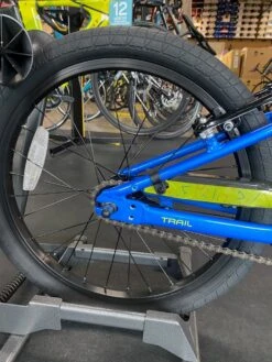 Cannondale Kids Trail Single-Speed 20 Electric Blue 2022 -Cannondale Bike Sale Wf8O2VgCvsQDbbE1toEdYUOJE