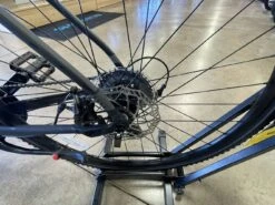 Cannondale Quick CX 4 Hybrid Bike - Front Suspension/Disc Brakes -Cannondale Bike Sale kGLLbuFY6Cvku4GNnkdz1ClRM